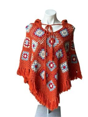 Forever 21 Granny Square Crochet
Fringe Hooded Poncho, Multicolor Squares, Sz M